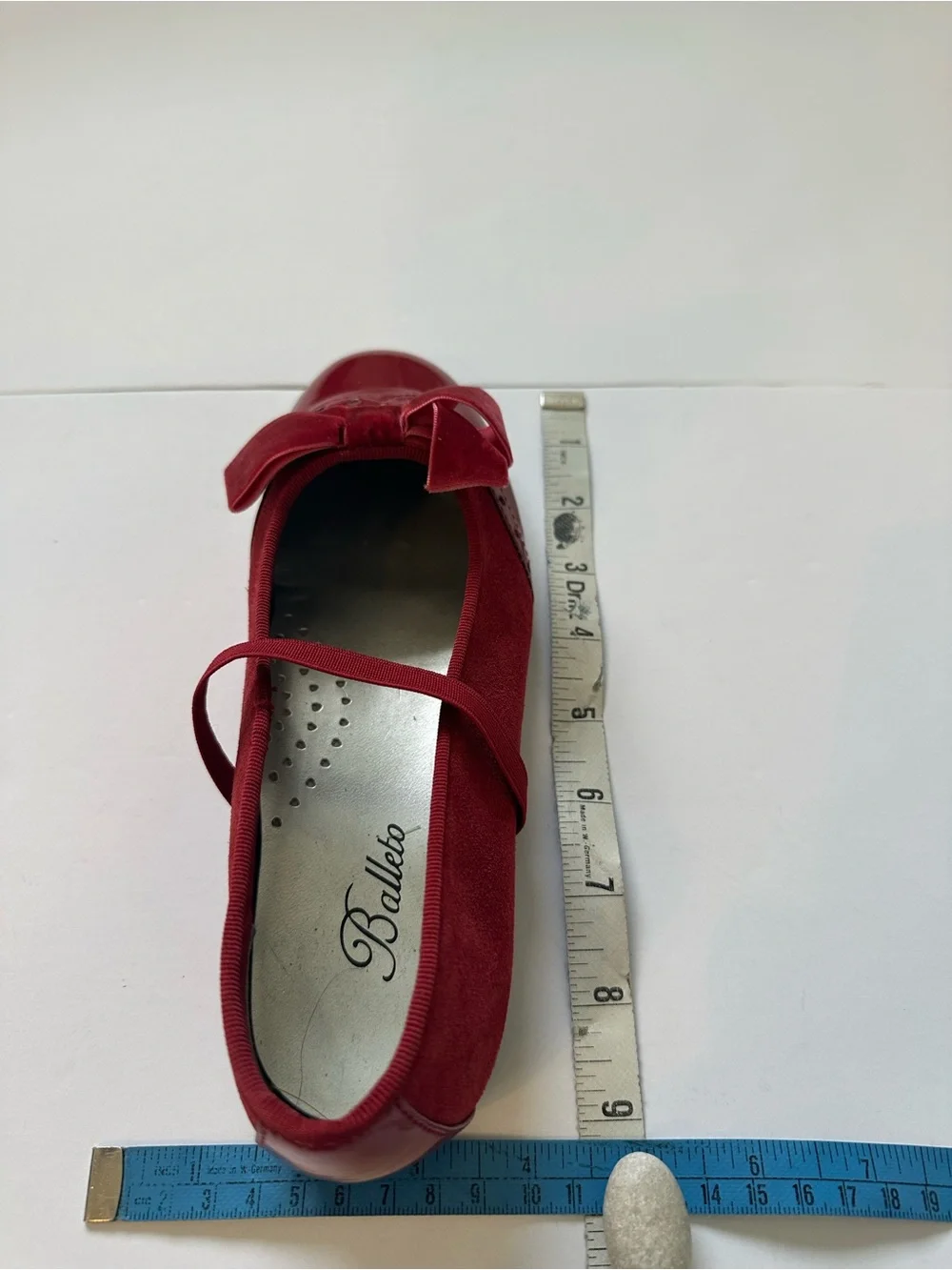 Girls Red Leather Mary Jane Dress Shoes with Velvet Bow